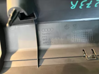 8K9864483C Накладка на замок багажника Audi A4 B8 Арт 2-861964, вид 4