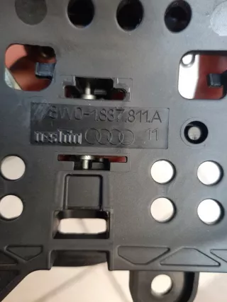 8W1837811A Кронштейн Audi A5 (S5,RS5) 2 Арт 2-864333, вид 3