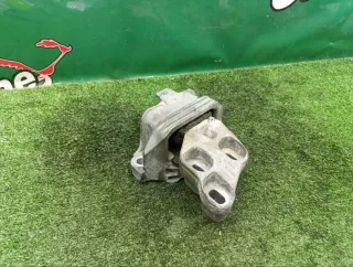 A2462400617 Подушка крепления двигателя Mercedes CLA c117 Арт 2-864755, вид 1