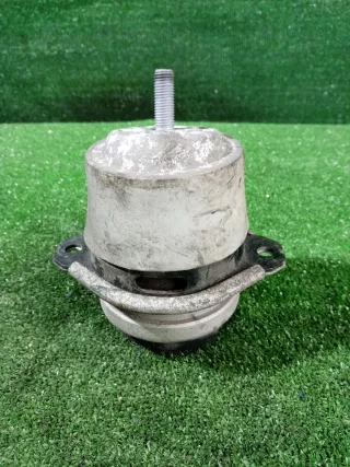 95537504900 Подушка крепления двигателя Porsche Cayenne 959 Арт 2-869897