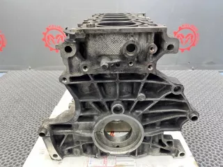 30677367 Блок двигателя Volvo XC90 1 restailing Арт 2-875875, вид 2