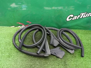 8T0845353E Уплотнитель Audi A5 (S5,RS5) 1 Арт 2-876507, вид 1