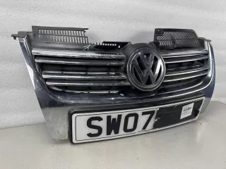 1K5853653 Решетка радиатора Volkswagen Jetta 5 Арт 2-879977, вид 2