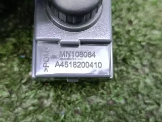 A4518200410 Кнопка регулировки зеркал Smart Fortwo 2 Арт 2-881330, вид 2
