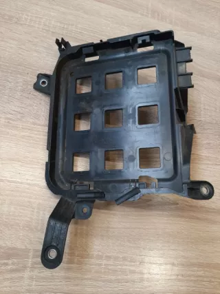 8W0907648A Кронштейн блока управления Audi A4 B9 Арт 2-886380, вид 1