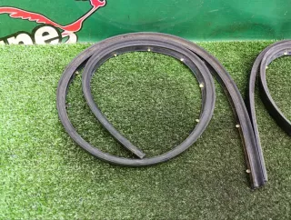 51337119093 Уплотнитель BMW 3 E90/E91/E92/E93 Арт 2-886503, вид 3