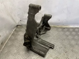13507JA00A Кронштейн двигателя Nissan Teana J32 Арт 2-889928, вид 2