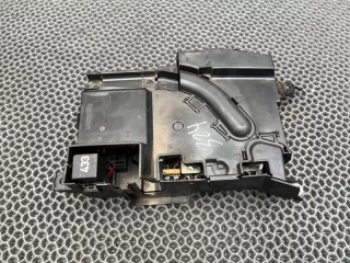 7L0937548C Блок предохранителей Volkswagen Touareg 1 Арт 2-889938, вид 1