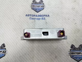 8E0035456C Усилитель антенны Audi A6 C6 (S6,RS6) Арт 2-901286, вид 3