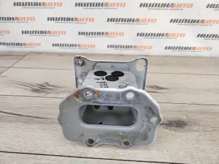 647201H010 Кронштейн усилителя бампера переднего (домик) Kia Ceed 1 Арт 2-902827, вид 4