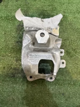 4M0199308CE Кронштейн двигателя Audi Q5 1 Арт 2-909961, вид 1
