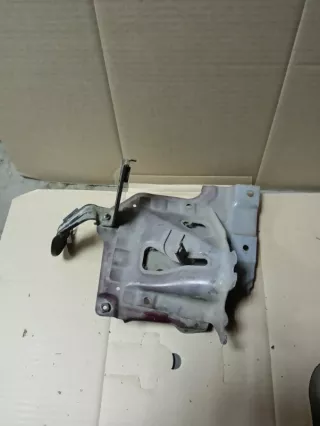 60630TL1G00ZZ Подставка под акб Honda Accord 8 Арт 2-910177, вид 3