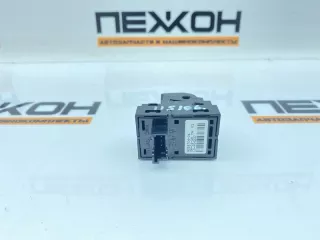 61319318704 Кнопка открытия багажника BMW X5 F15 Арт 2-914860, вид 2