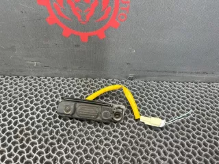 5810A090 Кнопка открытия багажника Mitsubishi ASX restailing Арт 2-916091, вид 1