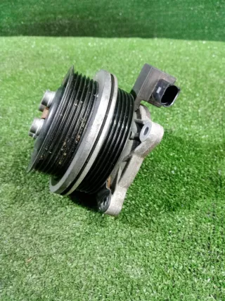 03C121004J Помпа Volkswagen Scirocco 3 Арт 2-925374, вид 2