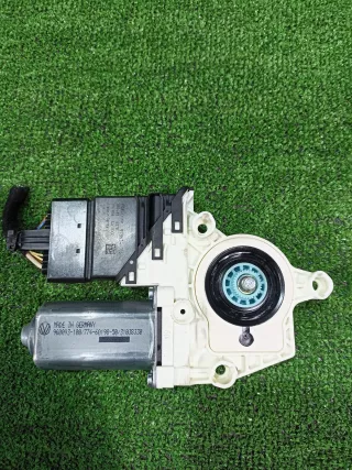 1K0959703P Моторчик стеклоподъемника Volkswagen Golf 5 Арт 2-925414, вид 2