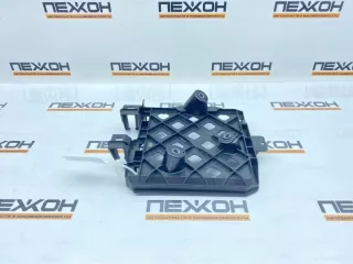 80A907647A Кронштейн блока управления двигателем Audi Q5 2 Арт 2-928536, вид 4