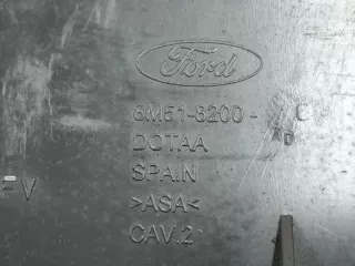 8m518200ad Решетка радиатора Ford Focus 2 restailing Арт 2-931681, вид 9