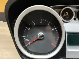8v4f10a855a Щиток приборов (приборная панель) Ford Focus 2 restailing Арт 2-931690, вид 2