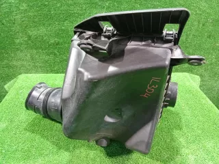 13717521030 Корпус воздушного фильтра BMW 5 E60/E61 Арт 2-936440, вид 3