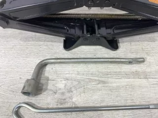 995504CE0A Домкрат Nissan X-Trail T32 Арт 2-945950, вид 7