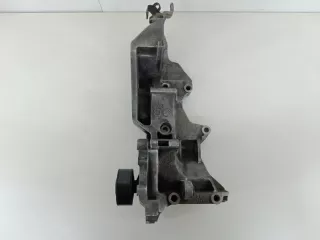 03L903143J Кронштейн генератора Volkswagen Amarok Арт 2-949050, вид 9