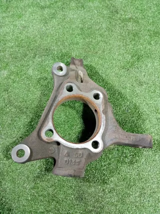 28313AG020 Кулак поворотный Subaru Legacy 5 Арт 2-953529