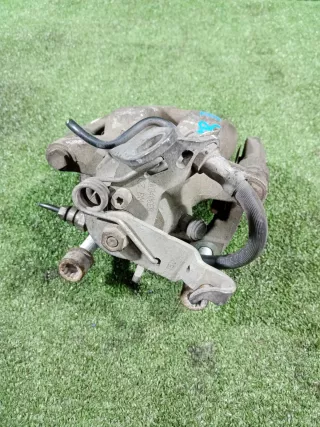 1K0615424M Суппорт тормозной Volkswagen Golf 5 Арт 2-957773, вид 3