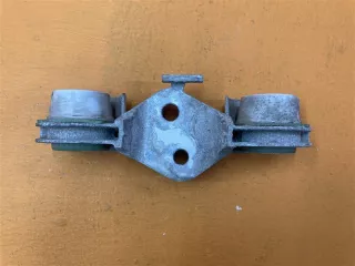 L1M3-5D217-AE Крепление глушителя Ford Explorer 6 Арт 2-960146, вид 1