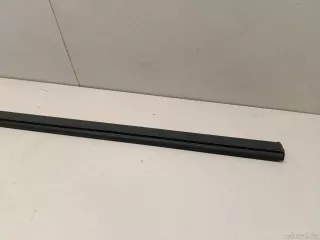 Уплотнитель стекла двери Geely Atlas 1 2019г. 5079006800661 - Фото 4