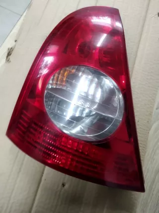  Фонарь задний левый Renault Clio 2 Арт e12785519, вид 1