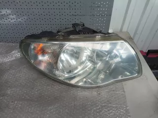 04857830AB 92402L5100 Фара правая Chrysler Voyager 4 Арт e12781202, вид 1
