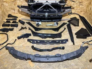 8666819 9494828 Передняя панель крепления облицовки (телевизор) BMW 3 G20/G21 Арт e12777445, вид 3