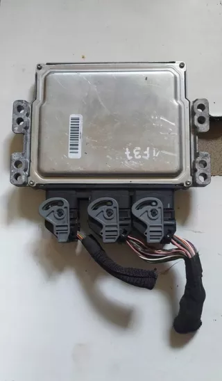 237100914R 237101715R 28304871 Блок управления двигателем Renault Megane 4 Арт e12765907, вид 3