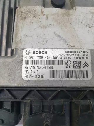 9678495980 Блок управления двигателем Peugeot 208 Арт e12765623, вид 5
