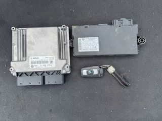 8506375 9147226 Блок управления двигателем BMW 3 E90/E91/E92/E93 Арт e12761454, вид 1