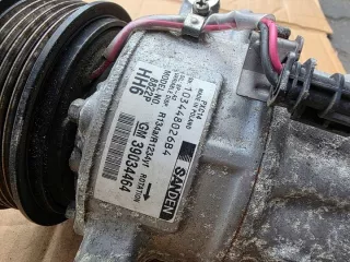 39034464 Компрессор кондиционера Opel Astra K Арт e12758503, вид 2