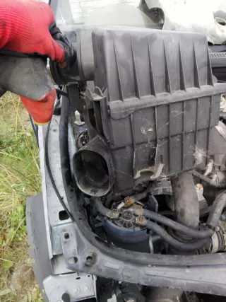 6Q0129601AR Корпус воздушного фильтра Skoda Fabia 2 Арт e12757181, вид 2