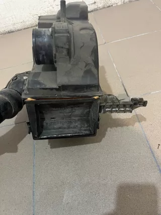 165001258R Корпус воздушного фильтра Renault Clio 4 Арт e12757142, вид 3