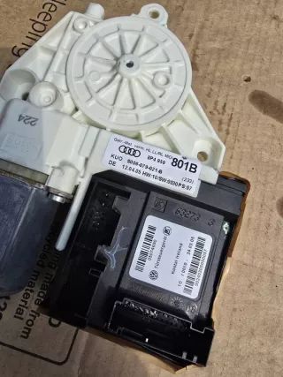 8P4959801B Моторчик стеклоподъемника Audi A3 8P Арт e12750405, вид 2