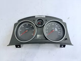 13216660 Щиток приборов (приборная панель) Opel Astra H Арт e12744586, вид 1