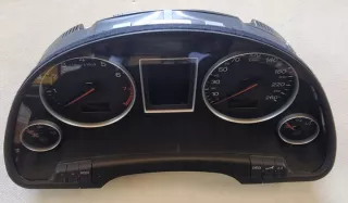 8E0920930H Щиток приборов (приборная панель) Audi A4 B6 Арт e12743187, вид 1