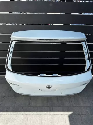 2018-2021 6V6827105 Крышка багажника (дверь 3-5) Skoda Fabia 3 Арт e12739631, вид 1