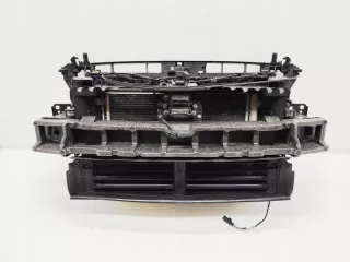  Передняя панель крепления облицовки (телевизор) Skoda Superb 3 Арт e12738508, вид 1