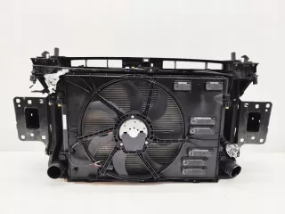  Передняя панель крепления облицовки (телевизор) Skoda Superb 3 Арт e12738508, вид 4