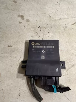 4L0907468B 4L0910468A Блок предохранителей Audi Q7 4L Арт e12736875, вид 1