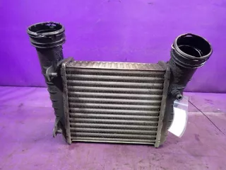 8D0145805C Интеркулер Volkswagen Passat B5 Арт e12735253, вид 2