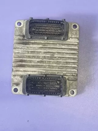 12214870 Блок управления двигателем Opel Astra G Арт e12729241, вид 1