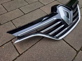 622568380R Решетка радиатора Renault Megane 4 Арт e12727311, вид 2