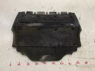 6R0825235E Декоративная крышка двигателя Skoda Fabia 3 Арт e12726322, вид 4